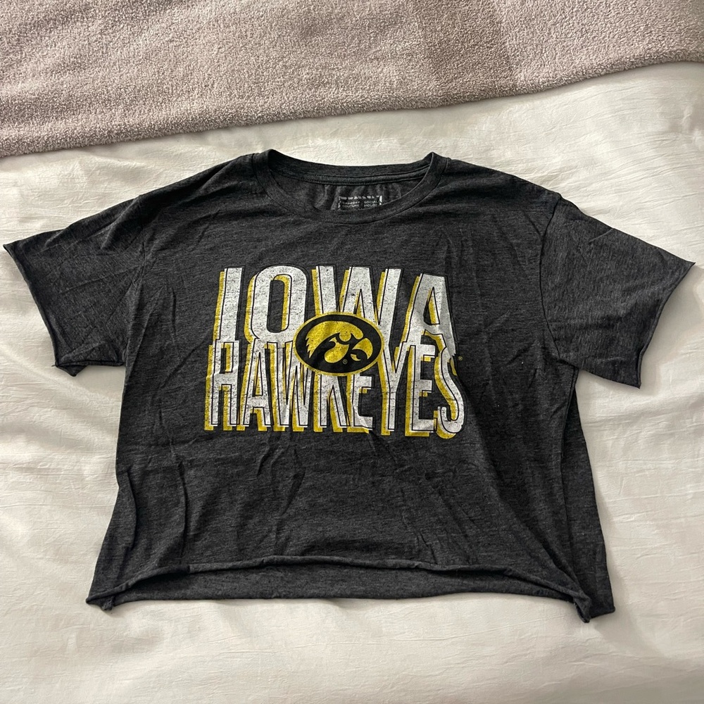 University of Iowa Hawkeyes Cropped Tee